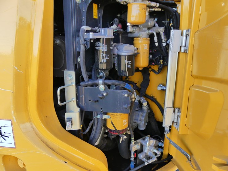 2023-deere-85p-image-16