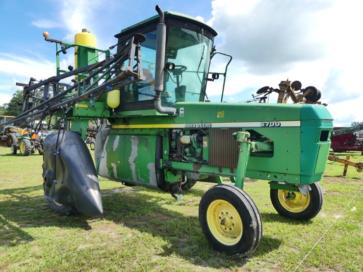 john-deere-6700-image-2