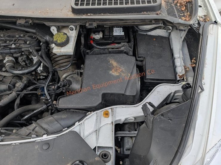 2015-ford-escape-se-image-34