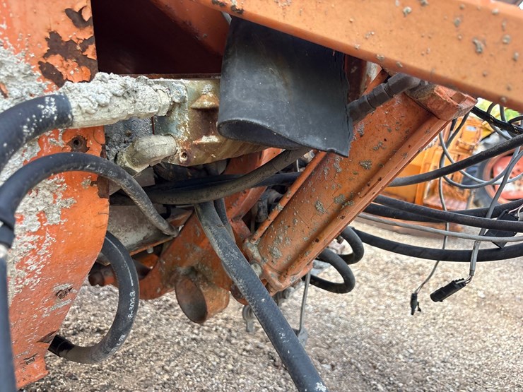 #2718-•-mbw-cg100-curb-machine-image-7