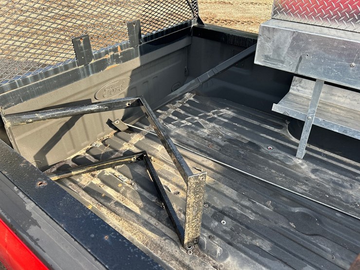 #2789-•-ford-8'-truck-bed-w/-toolboxes-and-headache-rack-image-15