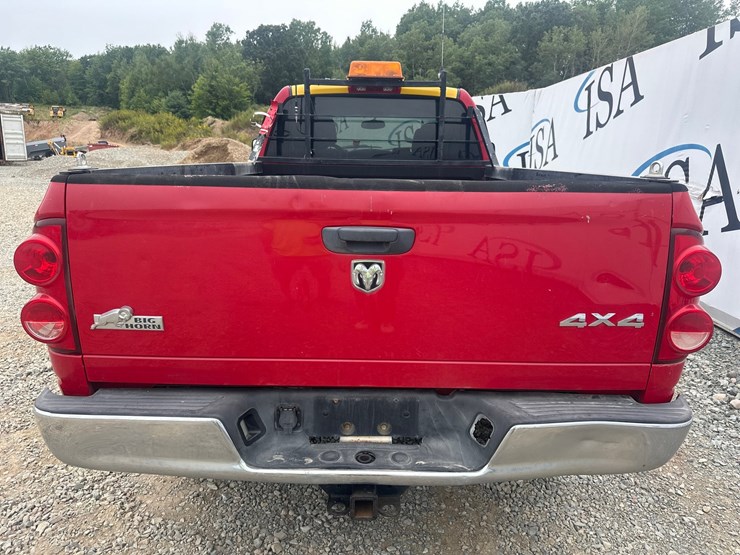 2008-dodge-2500-image-4