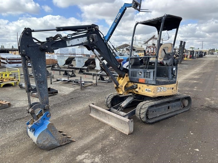 deere-27d-image-1
