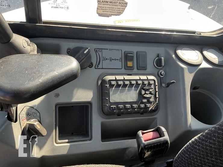 2017-bobcat-e50-image-15