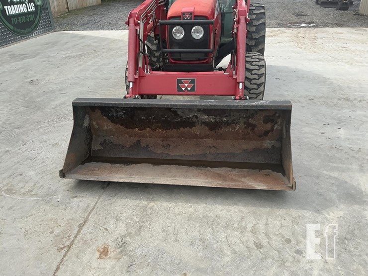 2015-massey-ferguson-1552-image-9