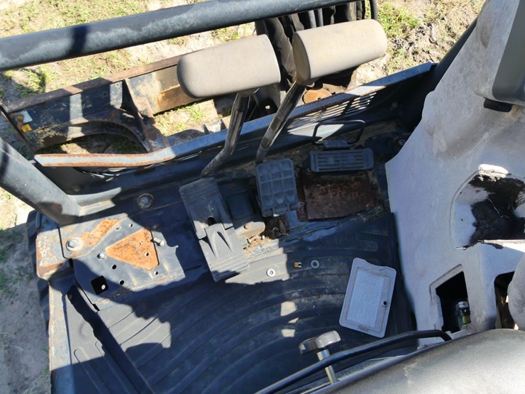 deere-35g-image-16
