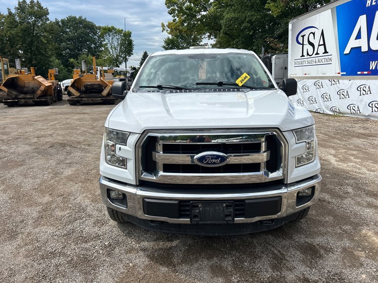2015-ford-f150-xlt-image-58