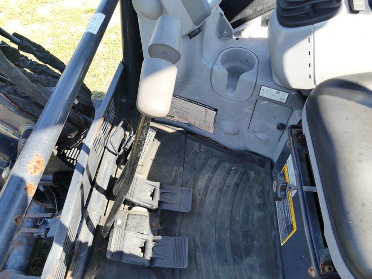 2021-deere-35g-image-18