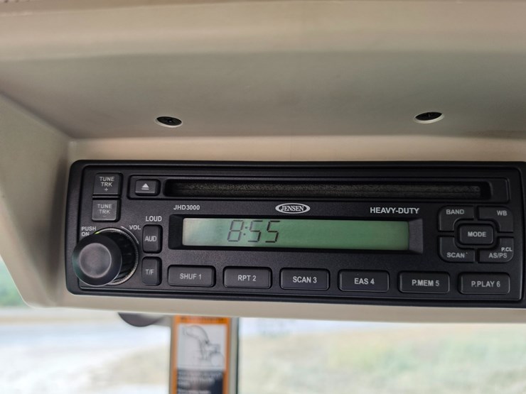 john-deere-6430-image-48
