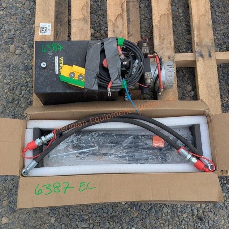 Vevor Hydrualic Pump & Tank