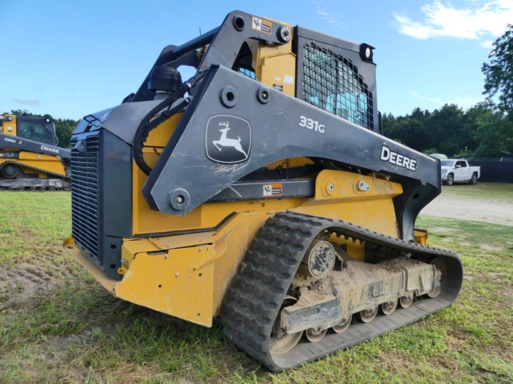 2023-deere-331g-image-3