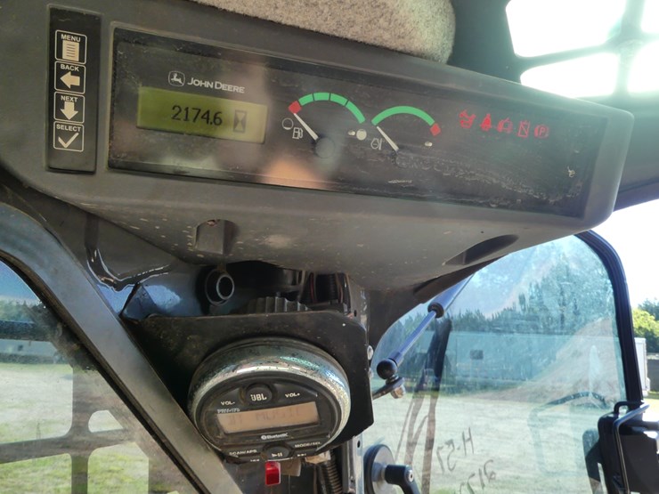 2017-deere-317g-image-18