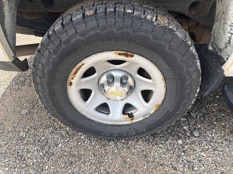 2014-chevrolet-1500-image-93