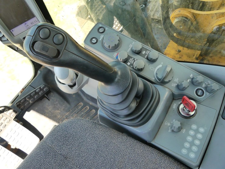 2023-deere-350p-image-17