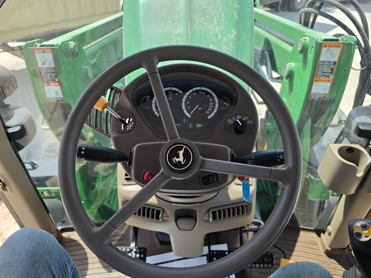 john-deere-6430-image-43
