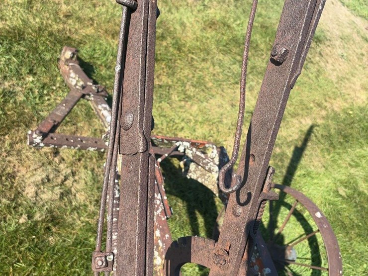 john-deere-14-image-31