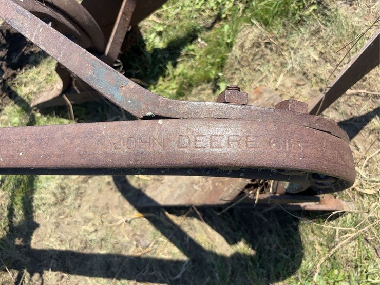 john-deere-14-image-27