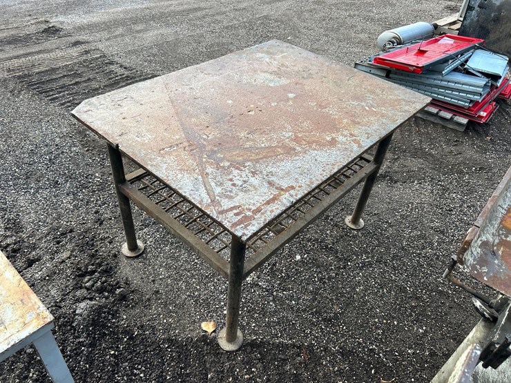 #2780-•-approx.4'x3'-steel-welding/work-table-image-3