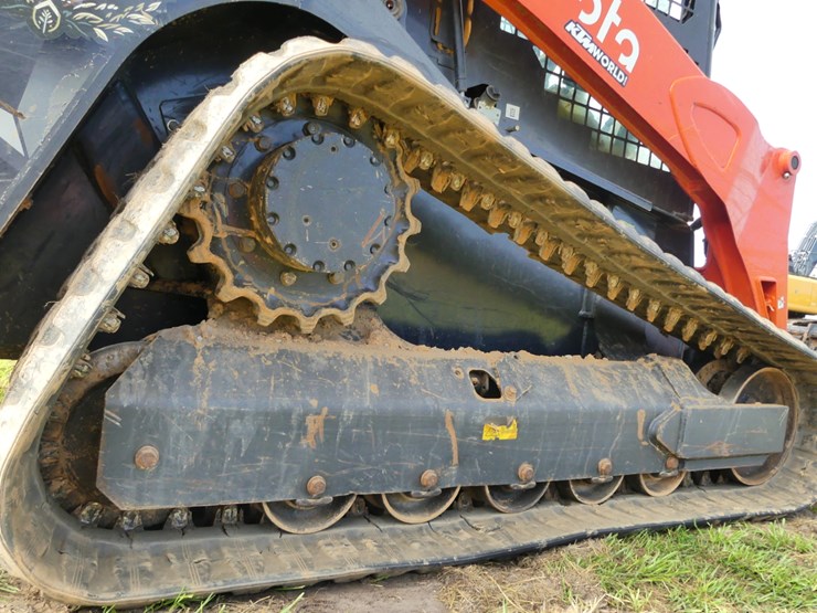 kubota-svl97-2-image-6