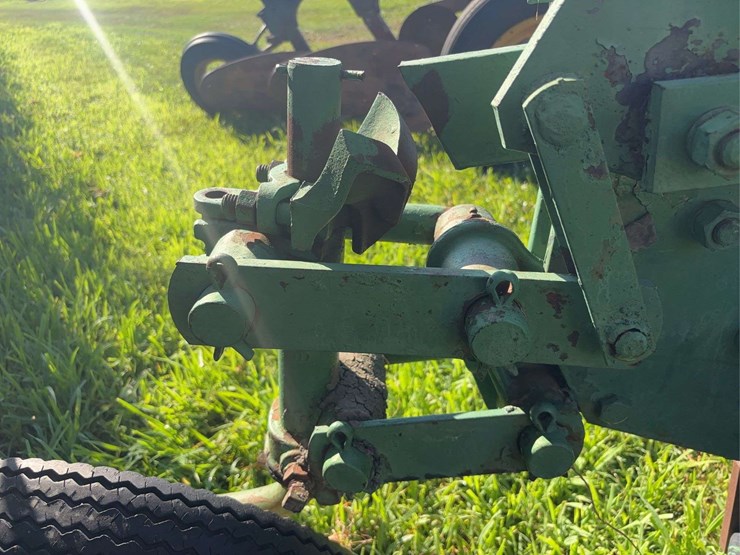 john-deere-f680-image-47