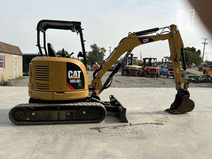 2022-caterpillar-303.5e2-cr-image-5