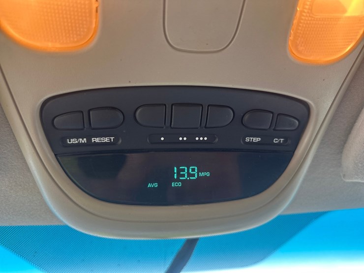 2008-dodge-2500-image-48