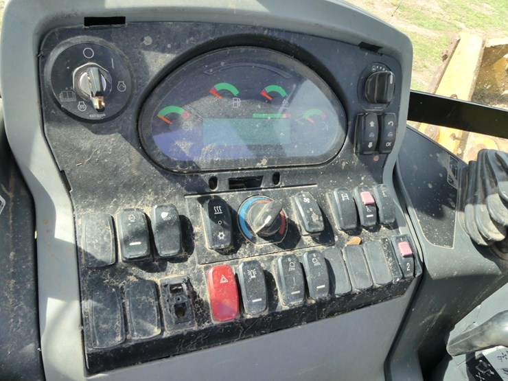 caterpillar-420f2-it-image-19