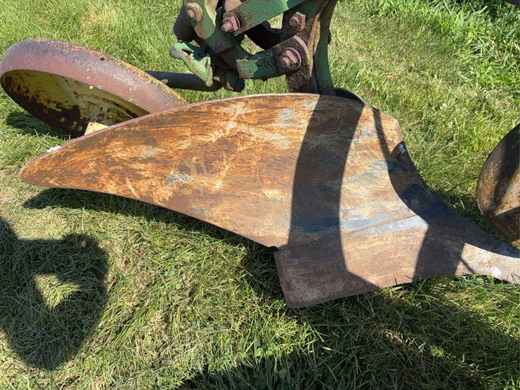 john-deere-14-image-25
