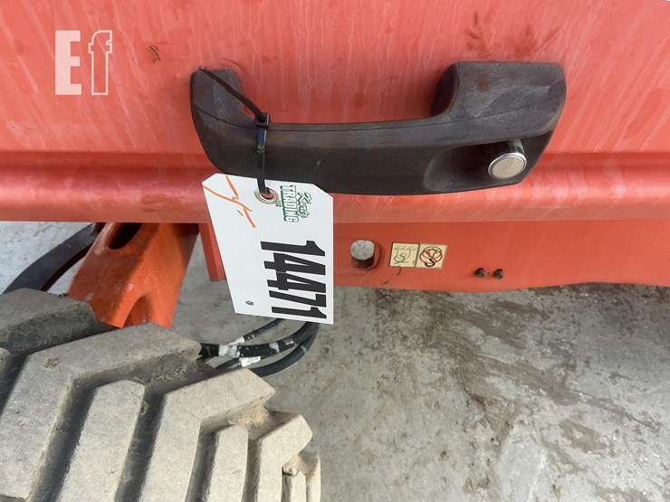 2021-jlg-400s-image-16