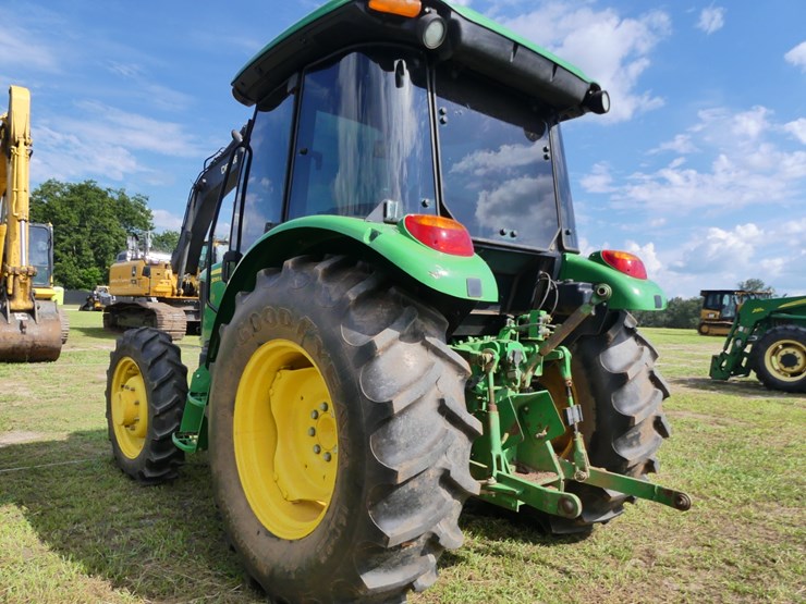 2013-john-deere-5055e-image-4