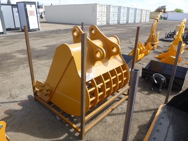 caterpillar-320-image-4