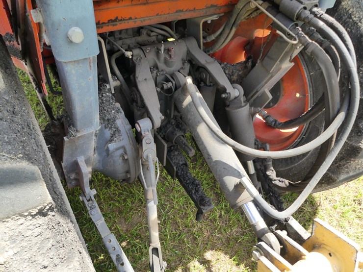 2005-kubota-l5030-image-10