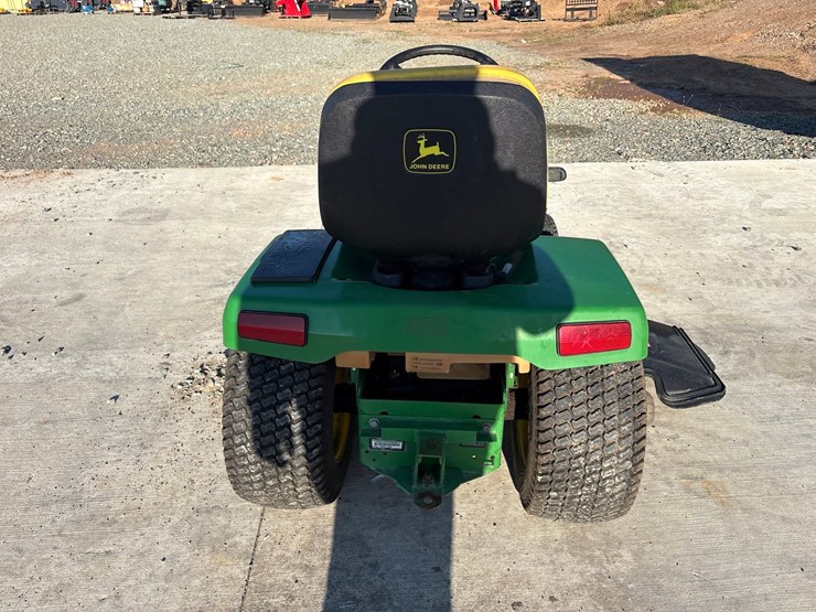 john-deere-345-image-10