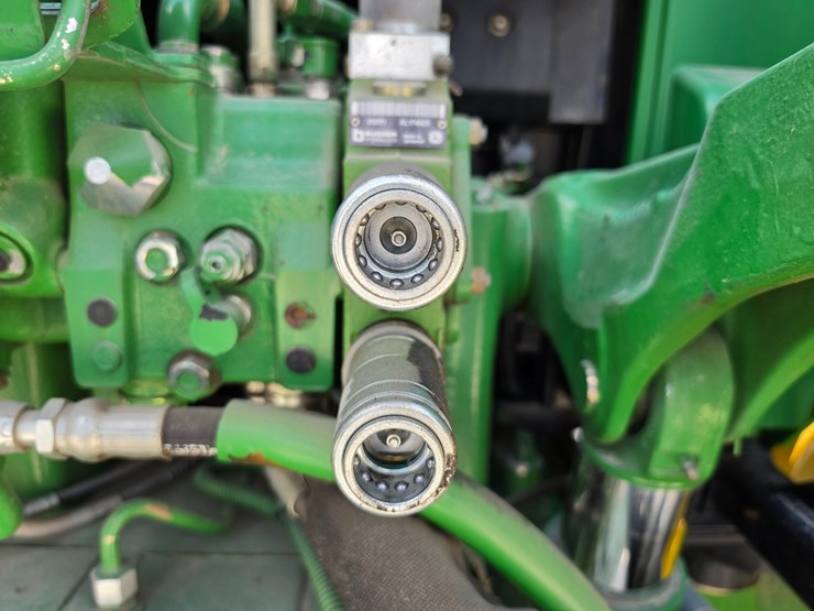 john-deere-6430-image-54