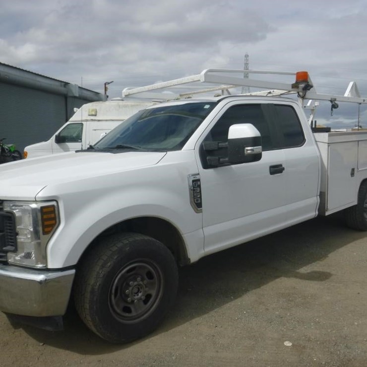 2018 FORD F350