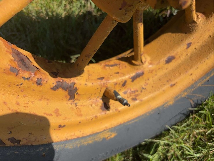 john-deere-214-image-9