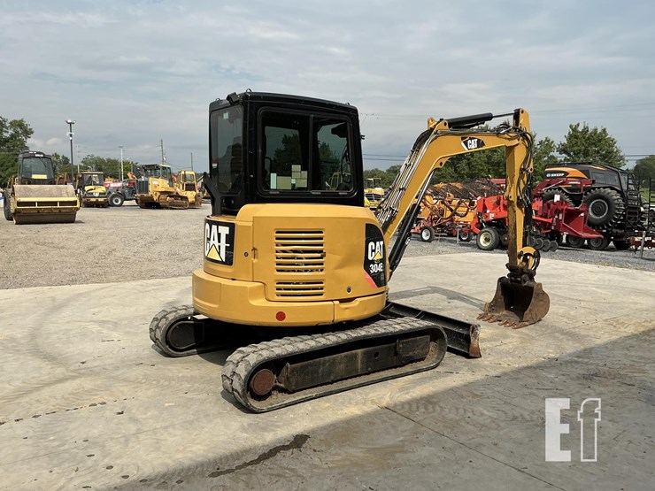 2016-caterpillar-304e2-cr-image-4