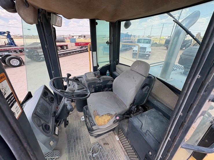 deere-644j-image-9