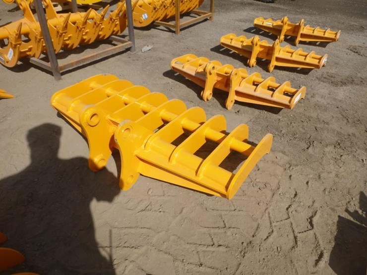 caterpillar-305-image-3