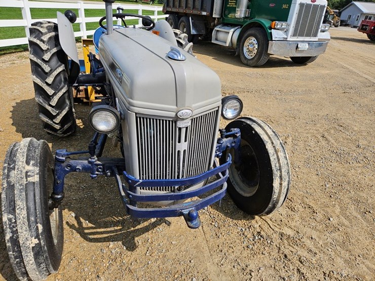 ford-8n-image-7