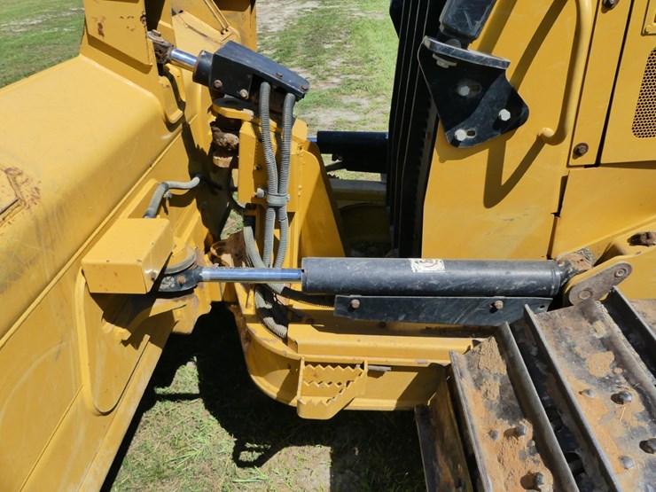 caterpillar-d5k2-lgp-image-8