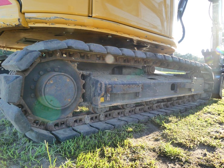 2023-deere-85p-image-6