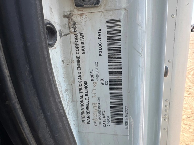 2009-international-durastar-4400-image-4
