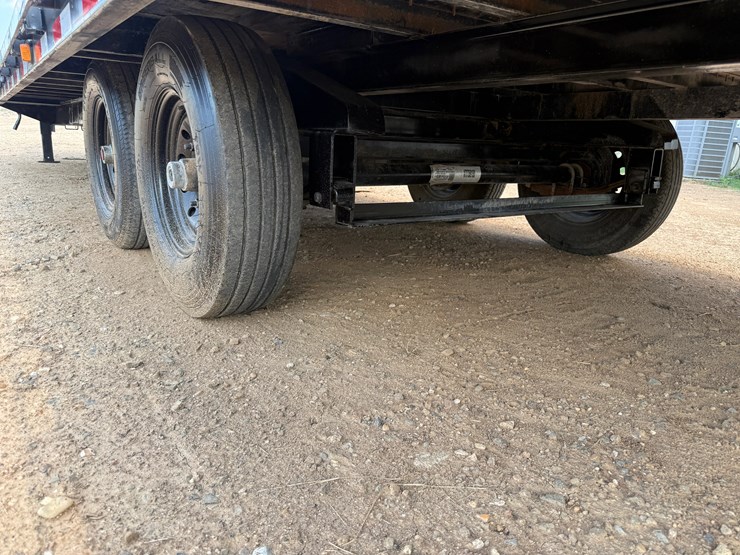 2024-pj-flatbed-image-4