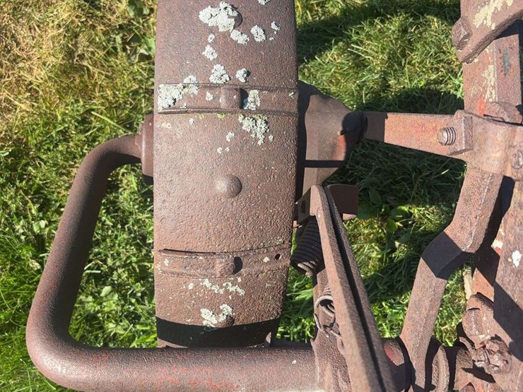 john-deere-14-image-15