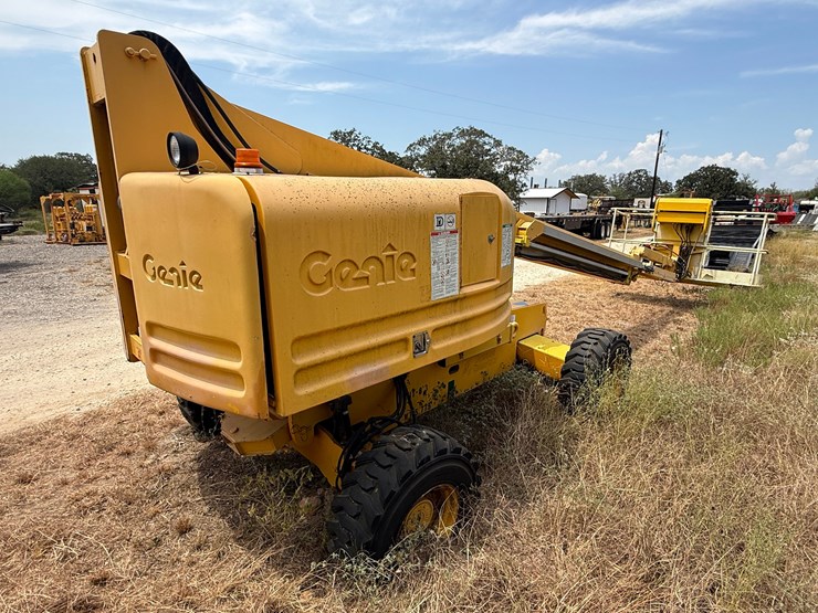 2006-genie-s45-image-3