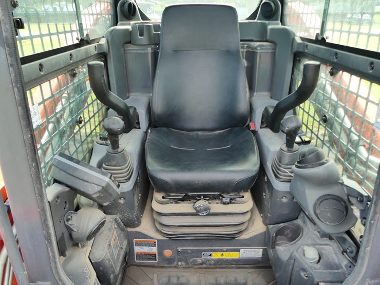 kubota-svl75-3-image-13