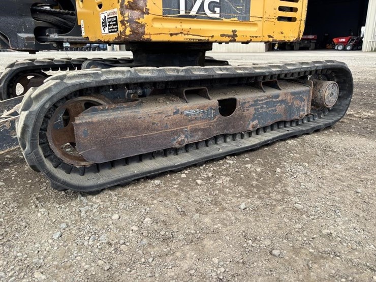 2016-deere-17g-image-20
