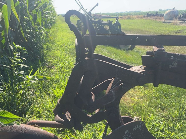 john-deere-14-image-34