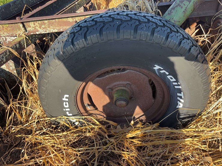 john-deere-11-image-30